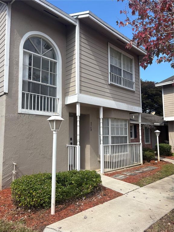 3743 NW 122nd Ter, Sunrise, FL 33323