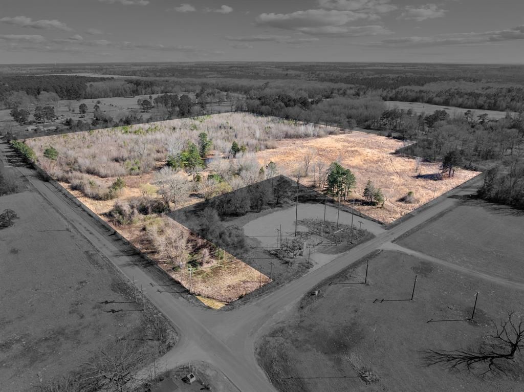 Image 1 of property listing at 2352 Pollard Road, Haworth, OK 74740