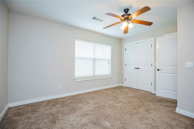 2011 Karrington Ridge E, Springdale, AR 72762