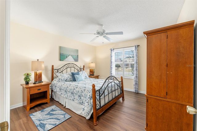 1021 GOLDEN GROVE DRIVE, The Villages, FL 32162