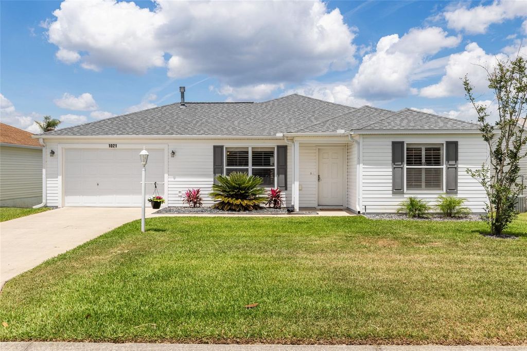 1021 GOLDEN GROVE DRIVE, The Villages, FL 32162