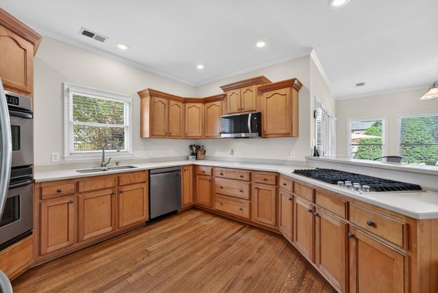 1846 WILDCREEK CV, Collierville, TN 38017