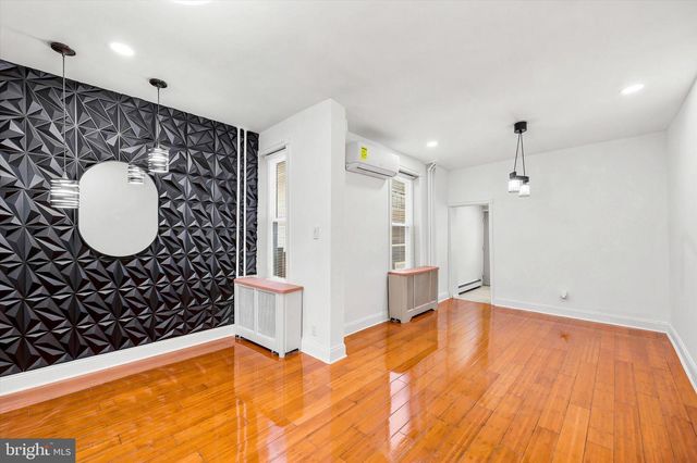 3010 ARAMINGO AVE, Philadelphia, PA 19134