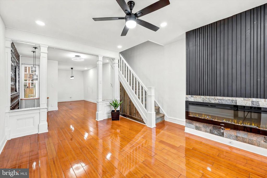 3010 ARAMINGO AVE, Philadelphia, PA 19134