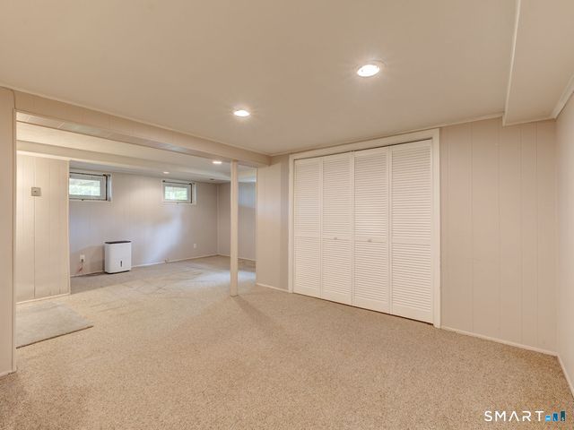 123 Bretton Road, Manchester, CT 06042