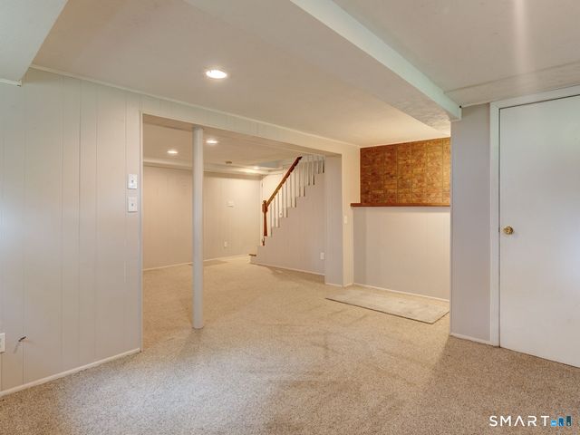 123 Bretton Road, Manchester, CT 06042