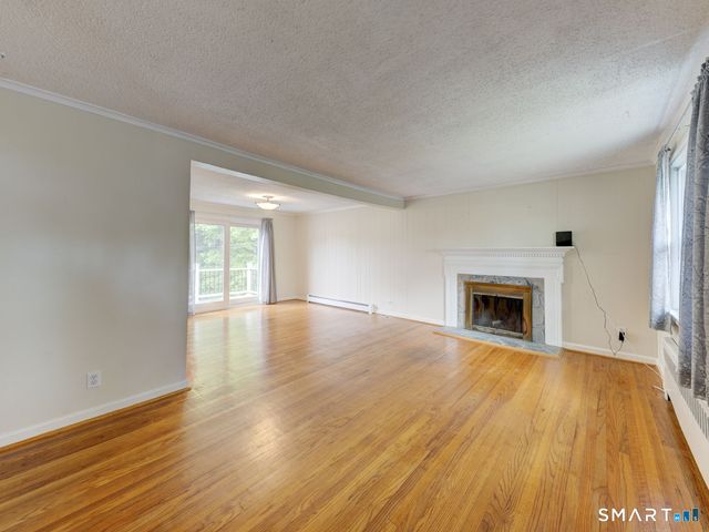 123 Bretton Road, Manchester, CT 06042