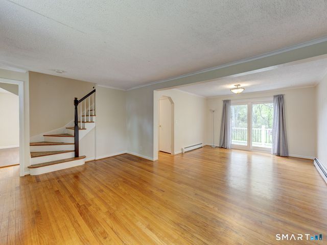 123 Bretton Road, Manchester, CT 06042