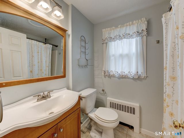 123 Bretton Road, Manchester, CT 06042