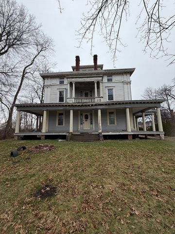 1030 Worthington St, Springfield, MA 01109