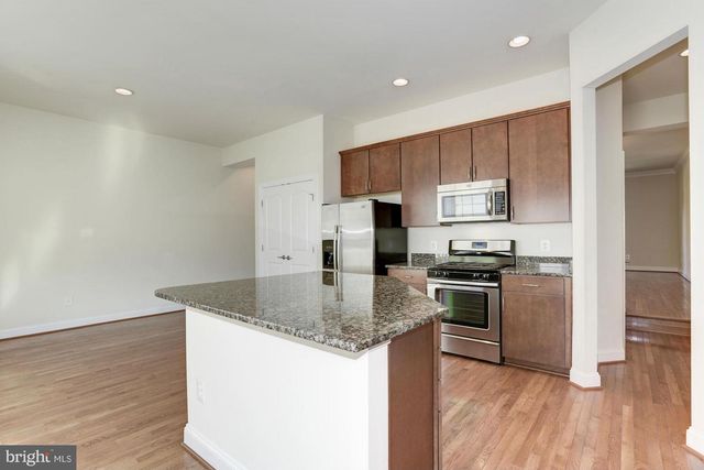 43374 OLD RYAN RD, Ashburn, VA 20148
