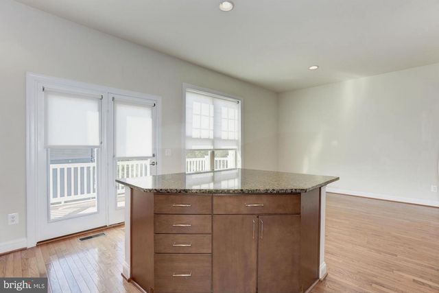 43374 OLD RYAN RD, Ashburn, VA 20148
