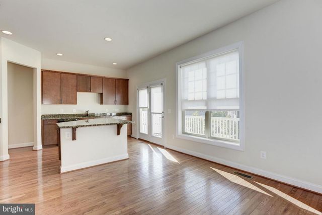 43374 OLD RYAN RD, Ashburn, VA 20148