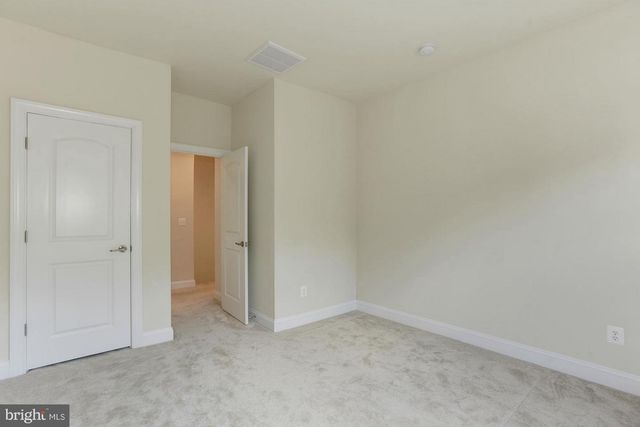 43374 OLD RYAN RD, Ashburn, VA 20148
