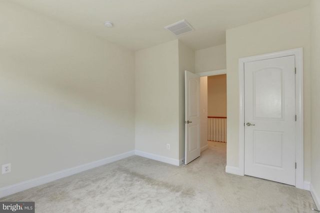 43374 OLD RYAN RD, Ashburn, VA 20148