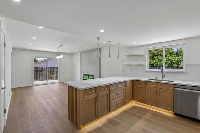 2636 Rainier Court, Union City, CA 94587