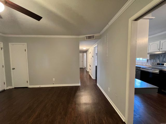 212 Brent Street, Dumas, AR 71639