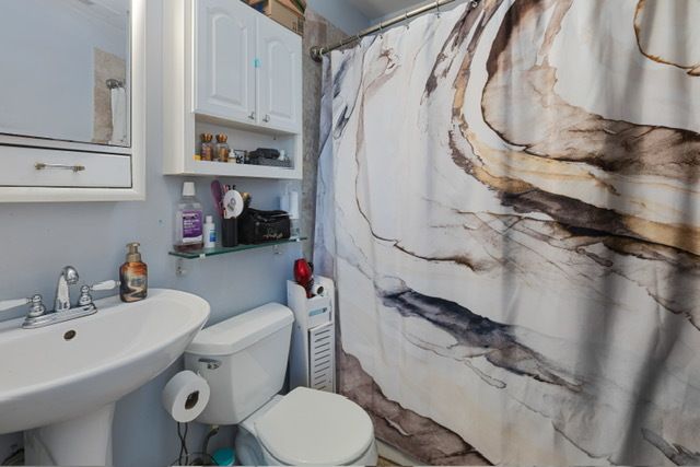 1628 W Juneway Terrace 2W, Chicago, IL 60626