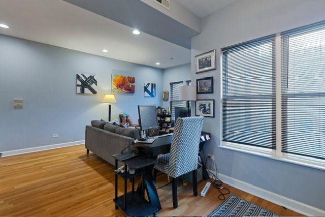 1628 W Juneway Terrace 2W, Chicago, IL 60626