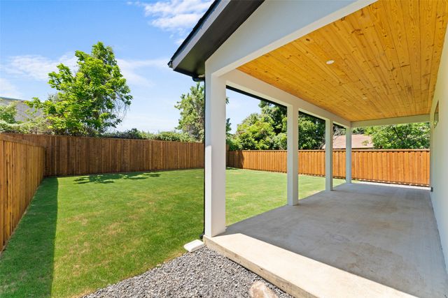 2826 Rochester Street, Dallas, TX 75215