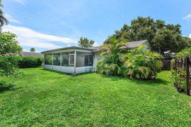 11592 Ficus Street, Palm Beach Gardens, FL 33410