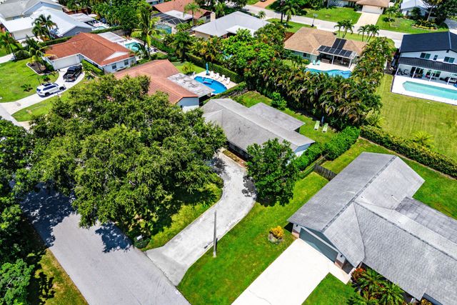 11592 Ficus Street, Palm Beach Gardens, FL 33410