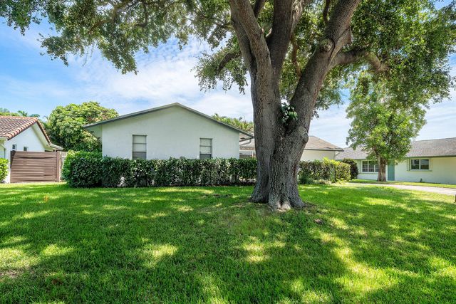 11592 Ficus Street, Palm Beach Gardens, FL 33410