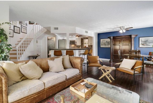 293 Seabreeze Circle, Jupiter, FL 33477