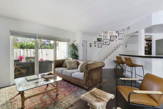 293 Seabreeze Circle, Jupiter, FL 33477