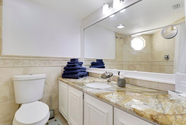 293 Seabreeze Circle, Jupiter, FL 33477