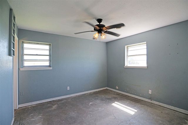 11784 Linn Rd, Madill, OK 73446