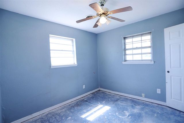 11784 Linn Rd, Madill, OK 73446