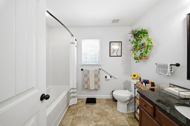 223 Reedy River Court, Roebuck, SC 29376