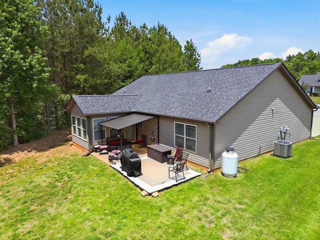 223 Reedy River Court, Roebuck, SC 29376