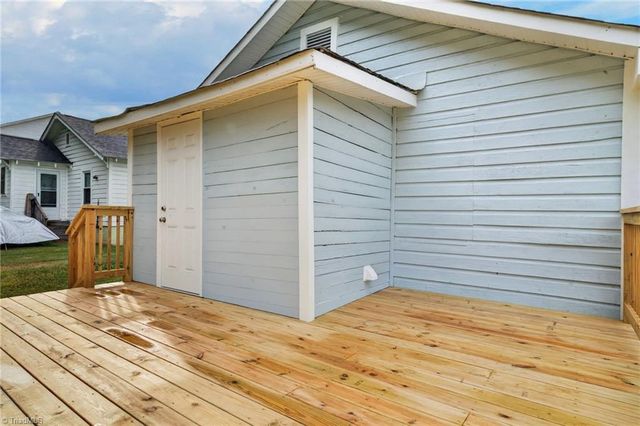 202 W Whitsett Street, Graham, NC 27253