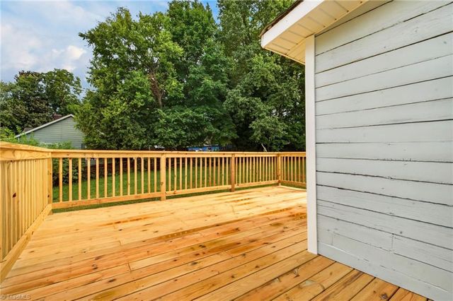 202 W Whitsett Street, Graham, NC 27253