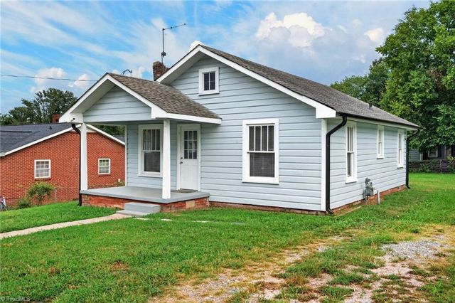 202 W Whitsett Street, Graham, NC 27253