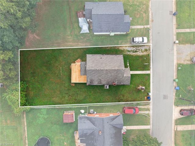 202 W Whitsett Street, Graham, NC 27253