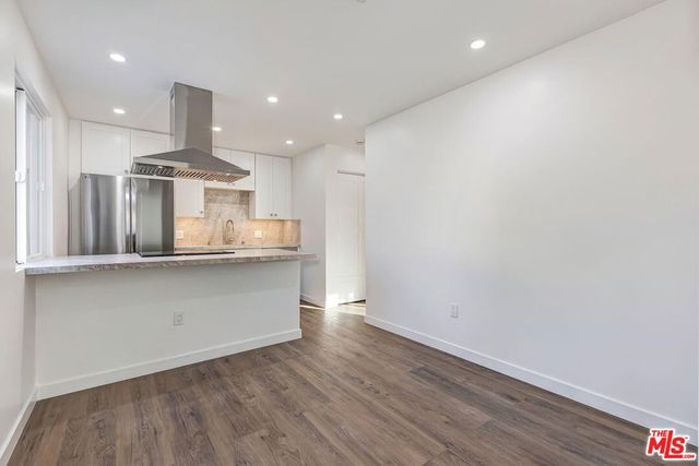 144 S La Peer Drive, Beverly Hills, CA 90211