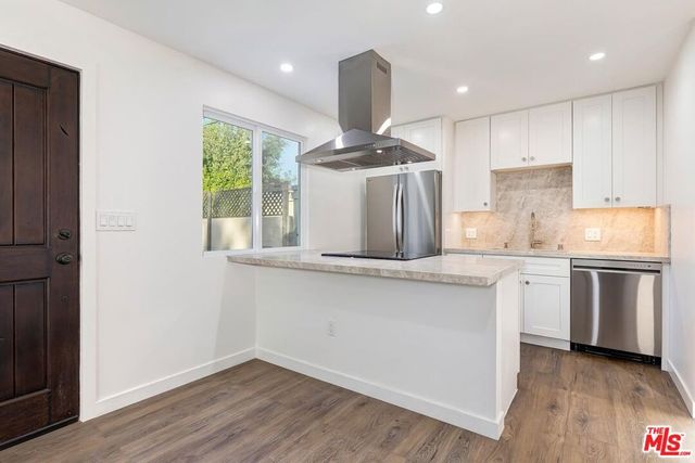 144 S La Peer Drive, Beverly Hills, CA 90211