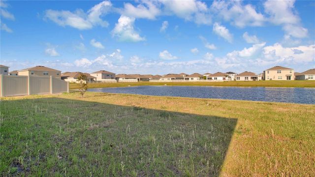 5427 FLINT HILLS DRIVE, Wimauma, FL 33598