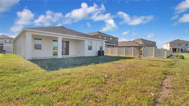 5427 FLINT HILLS DRIVE, Wimauma, FL 33598