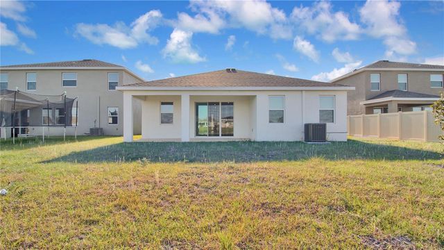 5427 FLINT HILLS DRIVE, Wimauma, FL 33598