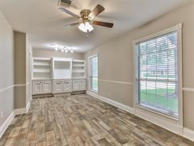 13727 Overbrook Lane, Houston, TX 77077