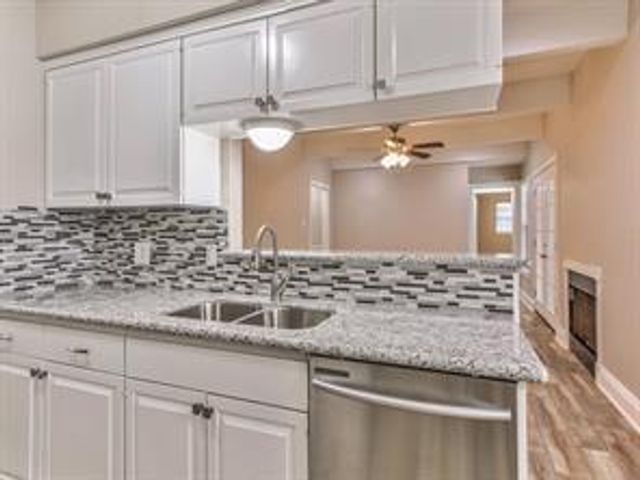 13727 Overbrook Lane, Houston, TX 77077