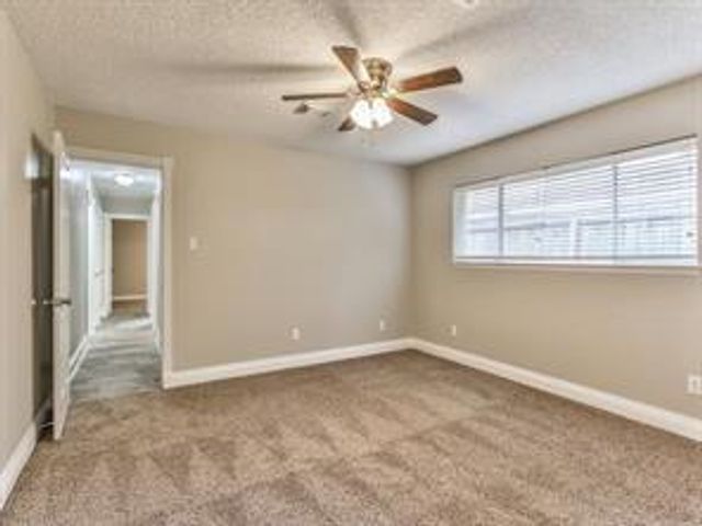 13727 Overbrook Lane, Houston, TX 77077