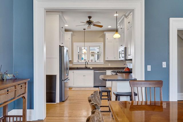 1003 King STREET, La Crosse, WI 54601