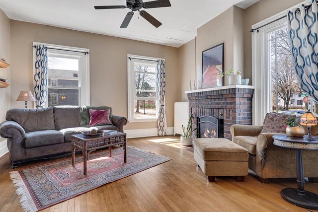 1003 King STREET, La Crosse, WI 54601