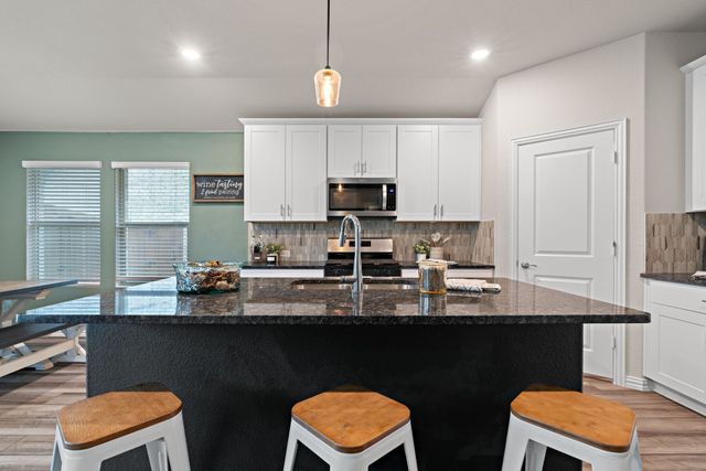 3112 Kingsgarden Road, Denton, TX 76207