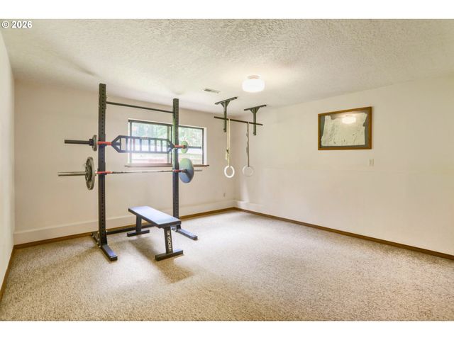 39105 Se GORDON CREEK Rd, Corbett, OR 97019